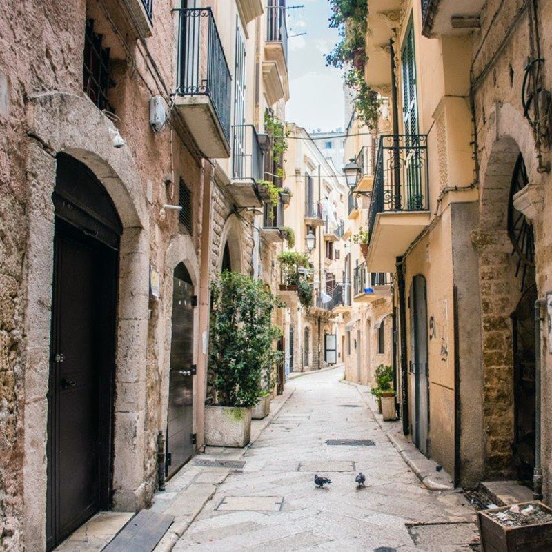 Strada Roberto Il Guiscardo, 25, 70122 Bari